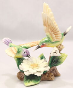 Function Art Two Hummingbirds And Daisy Ceramic Figurine