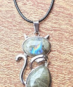 Modern Cat Pendant - Gender-Neutral Necklace with Statement Design