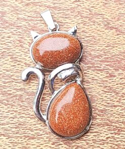 Elegant Cat Pendant - Stylish Unisex Necklace Present A