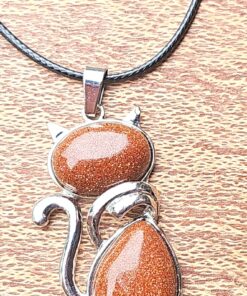 Elegant Cat Pendant - Stylish Unisex Necklace Present D