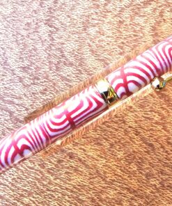 Chic Pen with a Minimalist Design - Ideal Gift for Anyone E