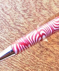 Chic Pen with a Minimalist Design - Ideal Gift for Anyone F